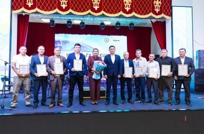 «ҚАРА АЛТЫН» ӨНДІРУШІЛЕР – ҚҰРМЕТ ТӨРІНДЕ