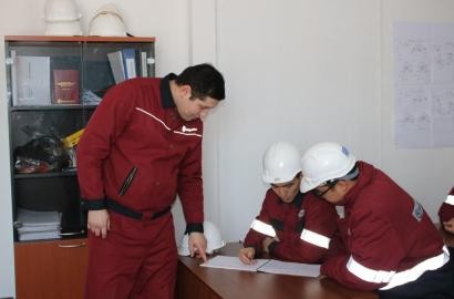 «ЕмбіМұнайГаз» АҚ-дағы дуалдық жүйе бойынша жаңа оқу жылы: енді химик-технологтар