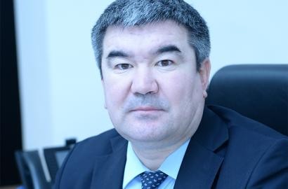 Заманауи көшіндегі Компания