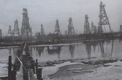 Первый коллективный договор, верблюды на промыслах, мечты о железной дороге и себестоимость эмбинской нефти