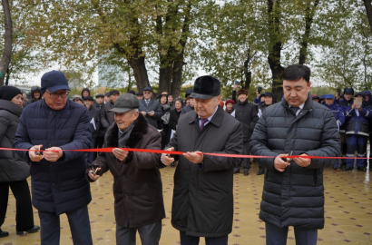 В Атырау открылась Аллея славы нефтяников