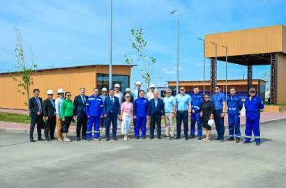 Асхат Хасенов болашақ мұнайшыларды даярлайтын оқу-өндірістік полигонымен танысты