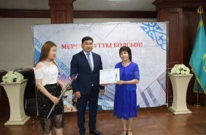 Workers of “Embamunaygas” JSC (further EMG or Company) are awarded due to professional holiday