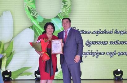 Favourite songs for women of Emba