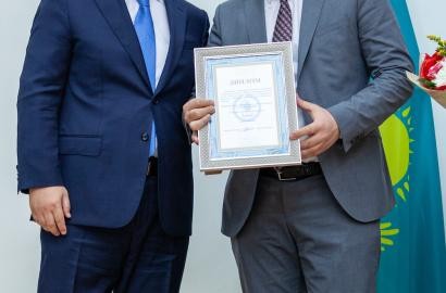 Awarding the winners of the contest  “Men – Embіlikpin” (I’m from Emba)!