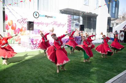 Ембілік мұнайшылар Көрісу мен Наурыз мейрамын атап өтті