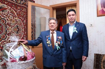 Жеңіске жетелеген тылдағы ерлік 