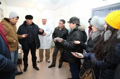 Пресс-релиз. Журналистер Ембі кен алаңдарын аралады