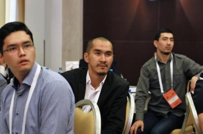 Атырау қаласында, «Ембімұнайгаз» АҚ  (бұдан былай ЕМГ немесе Компания) базасында  «ҚазМұнайГаз» Барлау Өндіру» АҚ (КМГ БӨ) деңгейінде ұйымдастырылған 5-ші «Жас мамандар күні» шарасы өтті