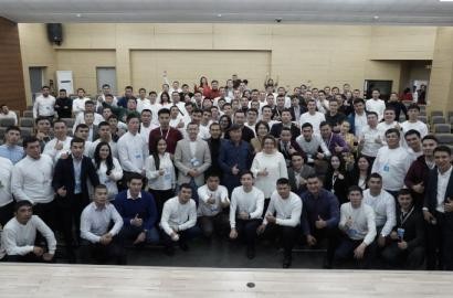 Автор бол! Өзіңнен баста!