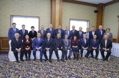 Ембі басшысы аймақ ардагерлерімен кездесті