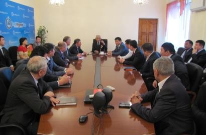 Пресс-релиз. Принял ветерана труда