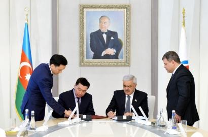 АО НК «КазМунайГаз» и Азербайджанская государственная нефтегазовая компания SOCAR подписали Меморандум о взаимопонимании