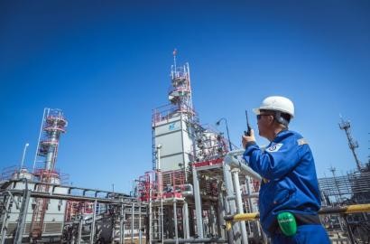 АО «Эмбамунайгаз» начало перевахтовку персонала 